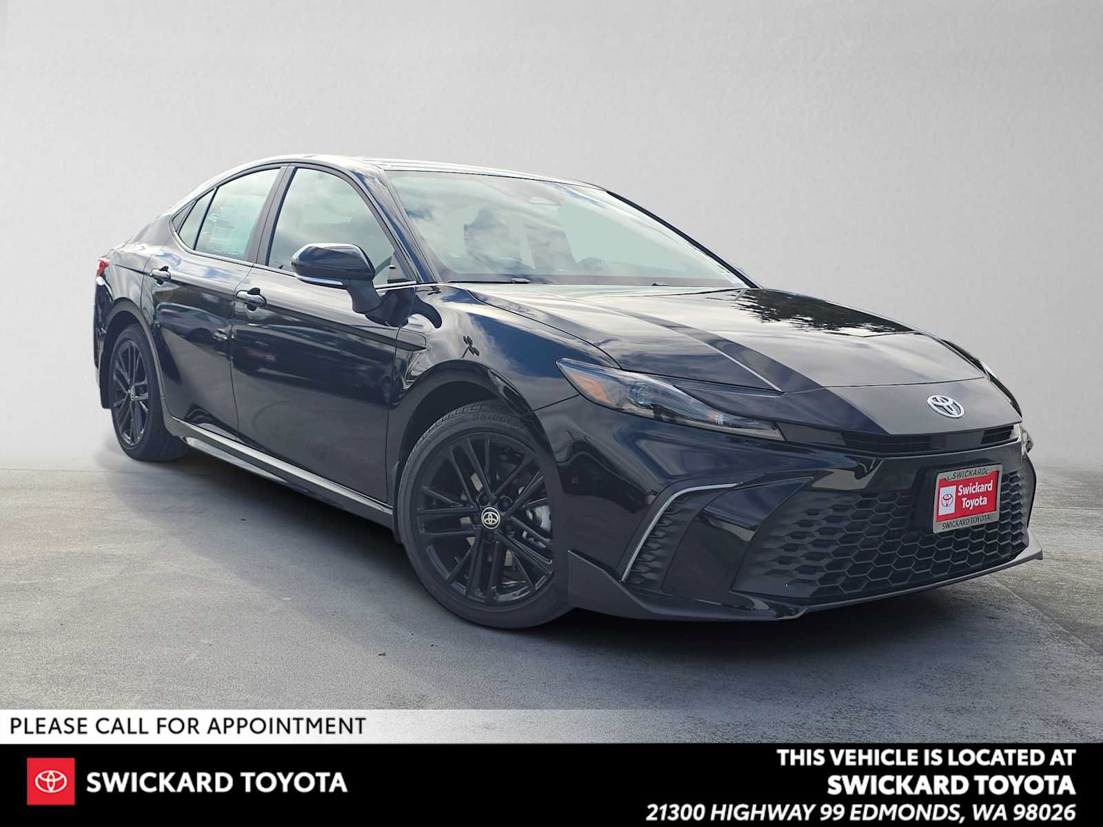 New 2026 Toyota Camry SE w/ Convenience Package