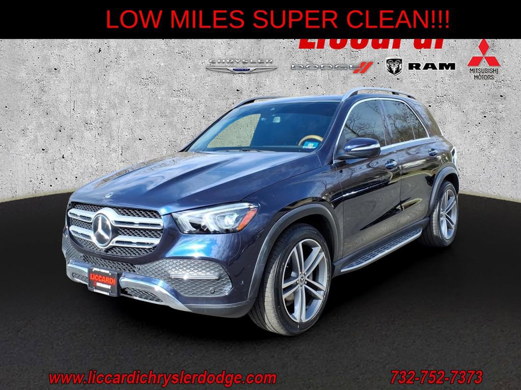 Used 2021 Mercedes-Benz GLE 350 4MATIC image 3