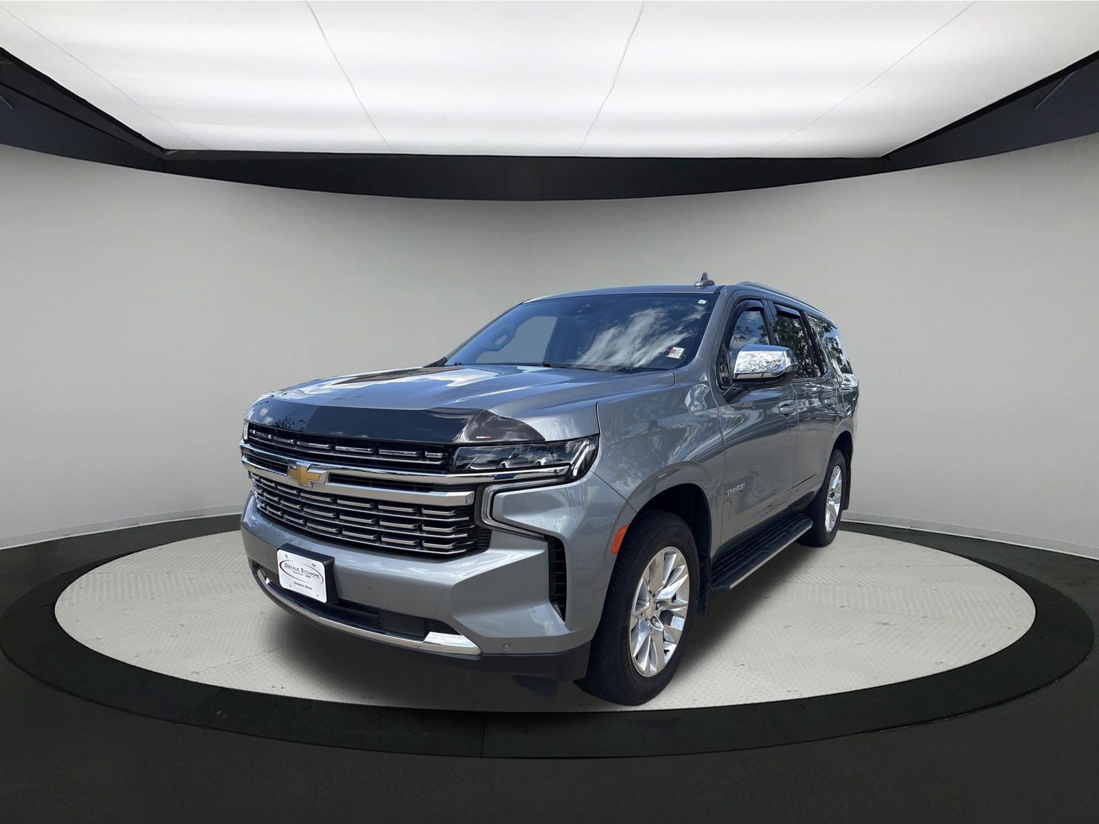 Used 2023 Chevrolet Tahoe Premier AWD/4WD image 1