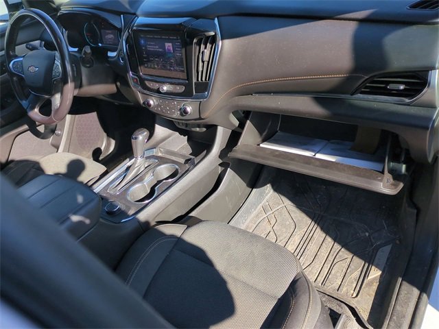 Used 2020 Chevrolet Traverse LT w/ Driver Confidence II Package image 28