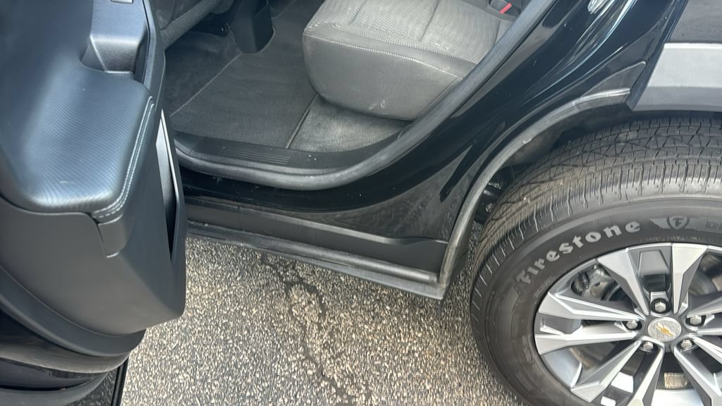Used 2026 Chevrolet Equinox LT FWD image 31