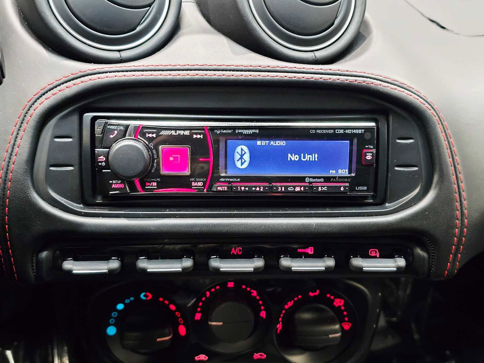 Used 2018 Alfa Romeo 4C Coupe w/ Convenience Group - Coupe image 13