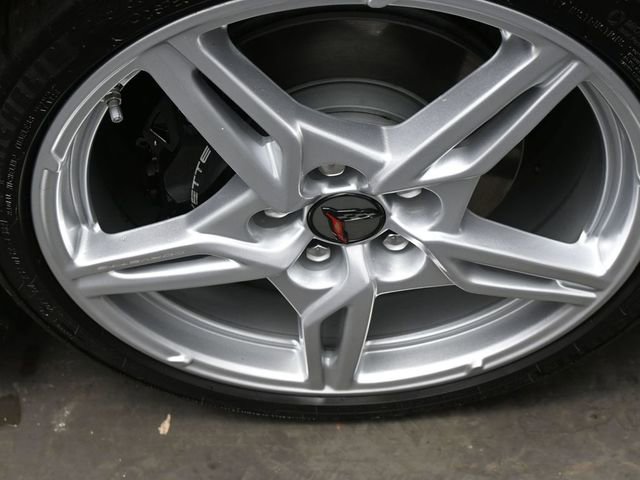 Used 2022 Chevrolet Corvette Stingray Preferred Conv w/ 2LT image 22