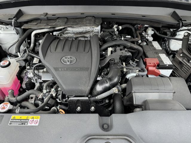 Used 2024 Toyota Grand Highlander AWD image 29