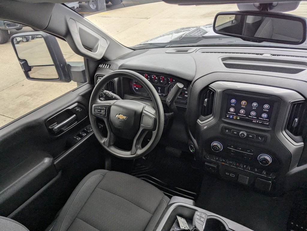 Used 2025 Chevrolet Silverado 2500 Custom w/ Custom Value Package image 32