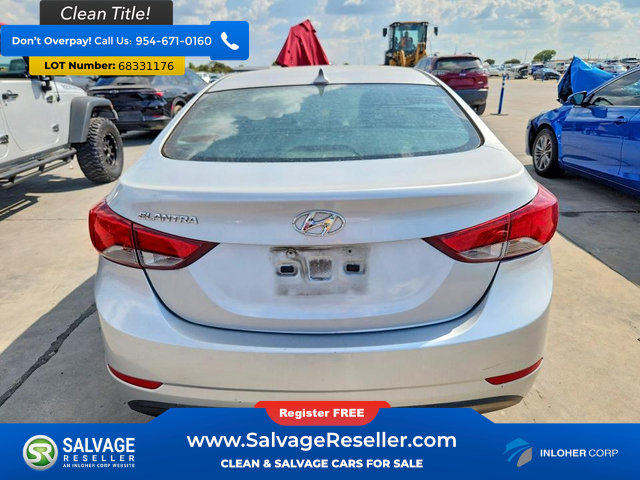 Used 2014 Hyundai Elantra SE FWD image 8