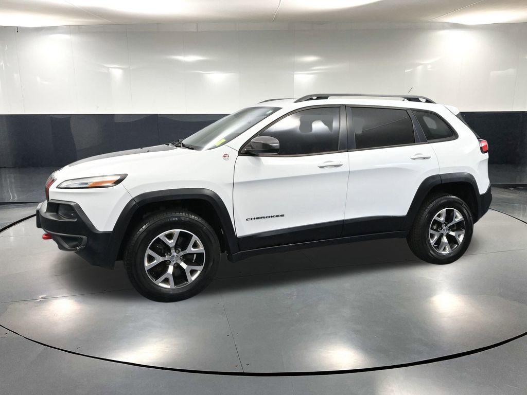 Used 2015 Jeep Cherokee Trailhawk image 10
