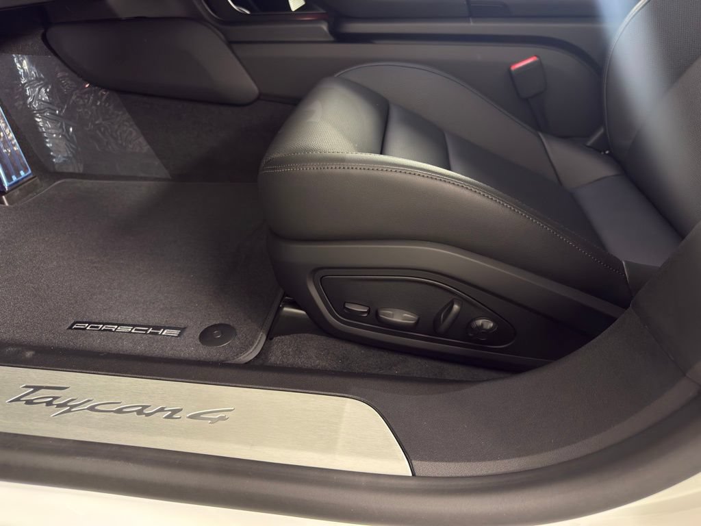 New 2026 Porsche Taycan AWD/4WD image 22