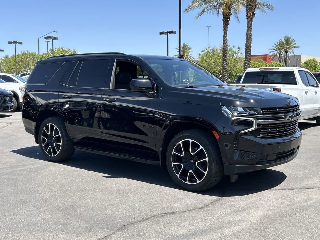 Used 2022 Chevrolet Tahoe RST image 2