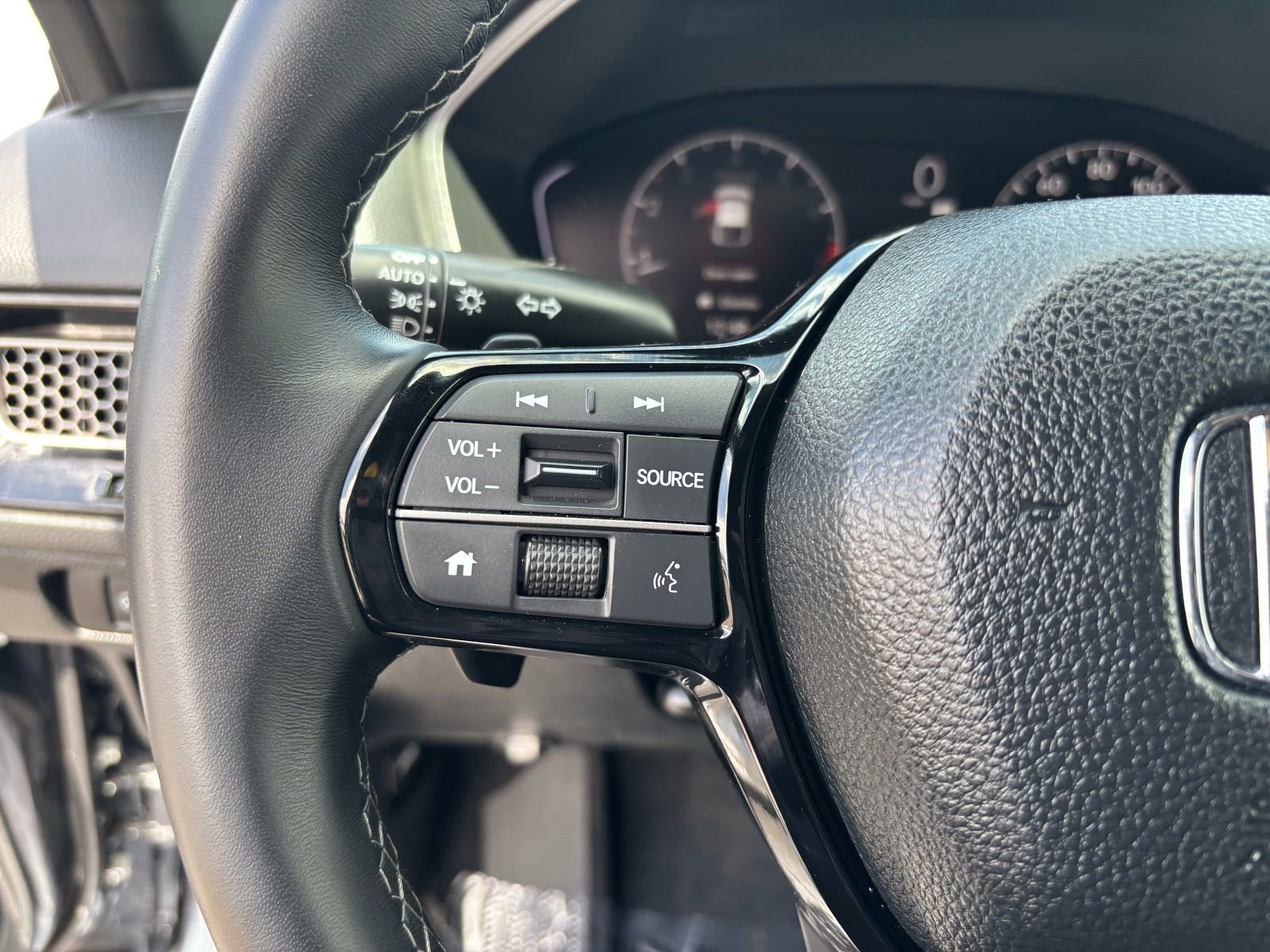 Used 2026 Honda Civic Sport image 30