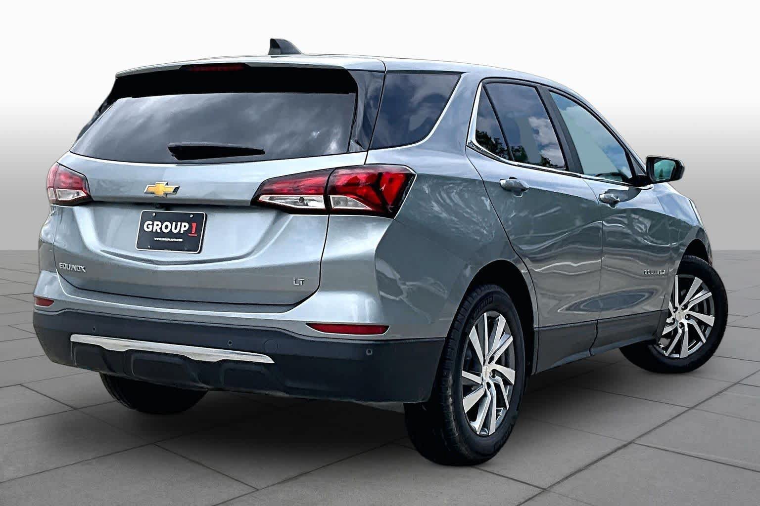 Used 2023 Chevrolet Equinox LT FWD image 12