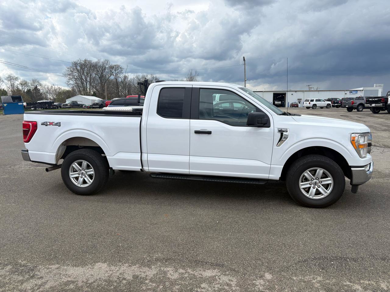 Used 2021 Ford F150 XLT w/ Trailer Tow Package AWD/4WD image 2