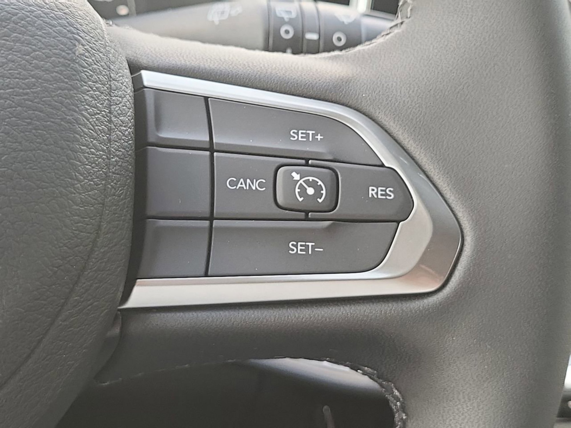 New 2026 Jeep Compass Latitude image 25