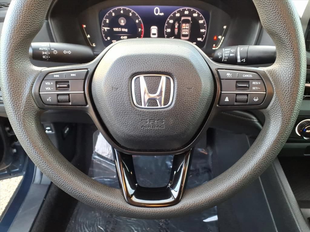 Used 2023 Honda Accord EX image 16