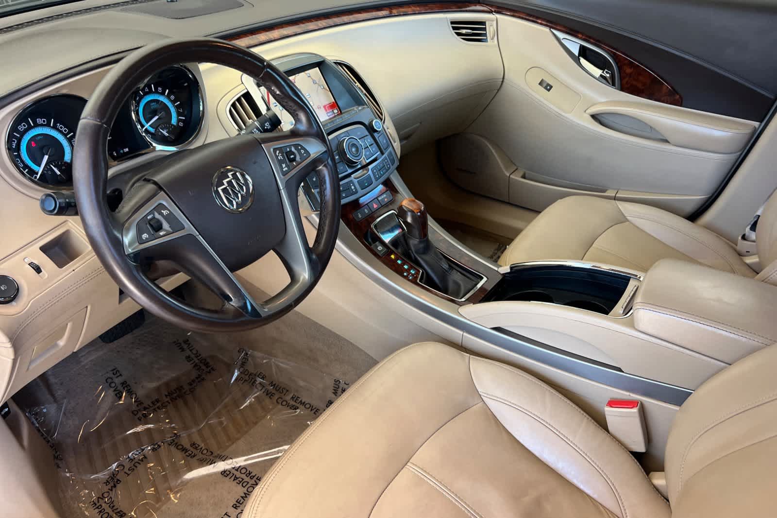 Used 2013 Buick LaCrosse Leather w/ Entertainment Package FWD image 11