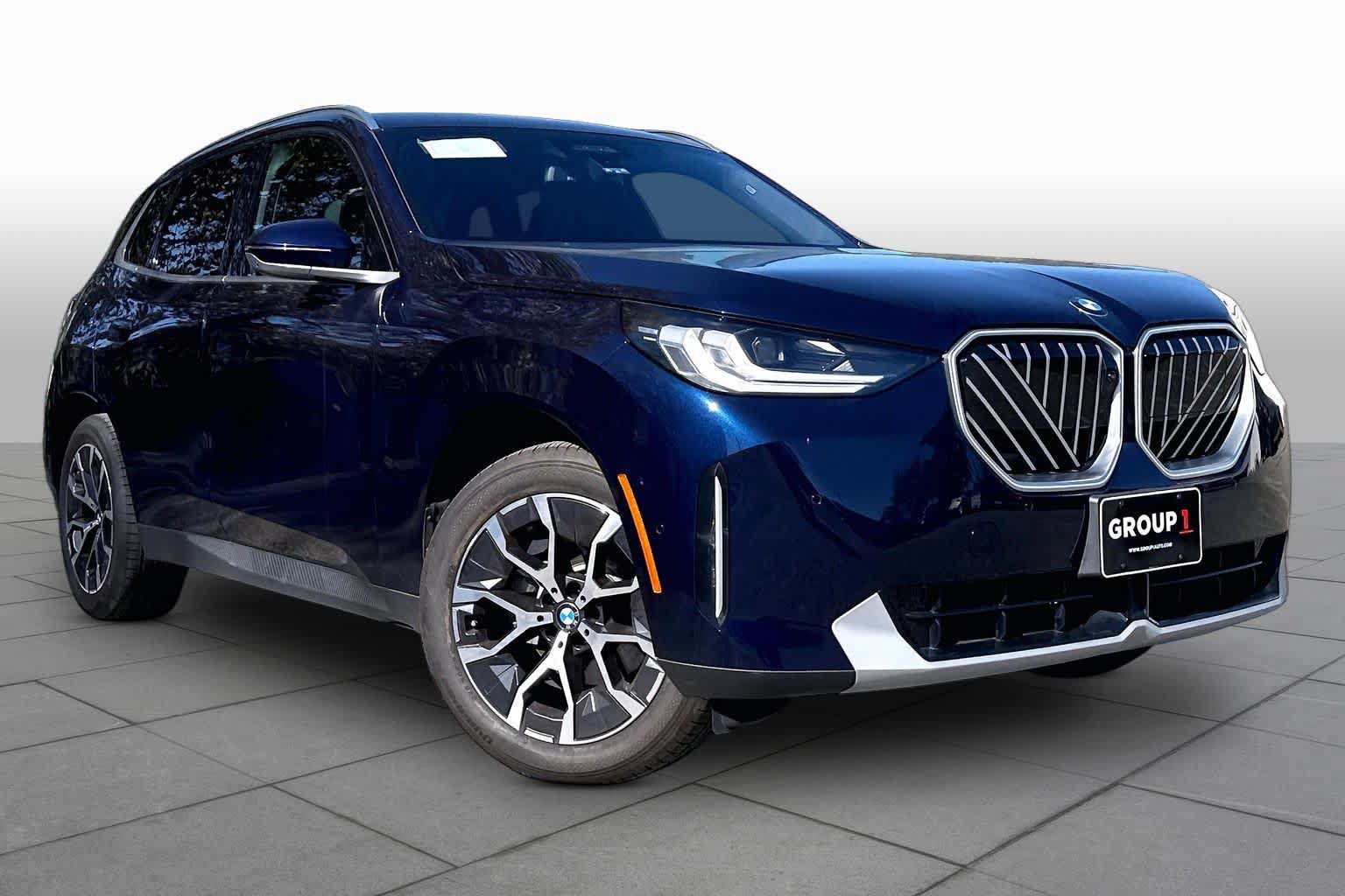 Used 2026 BMW X3 xDrive30i w/ Premium Package AWD/4WD image 2