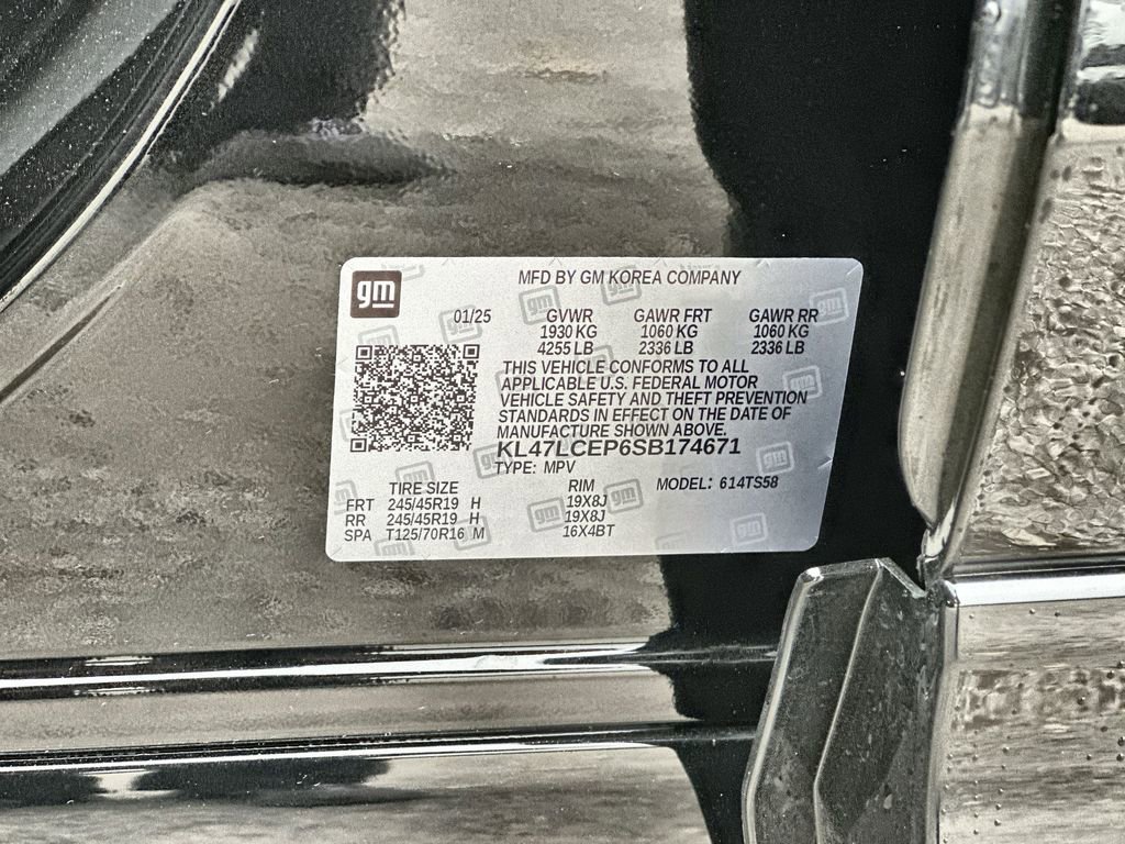 Used 2025 Buick Envista Preferred FWD image 34
