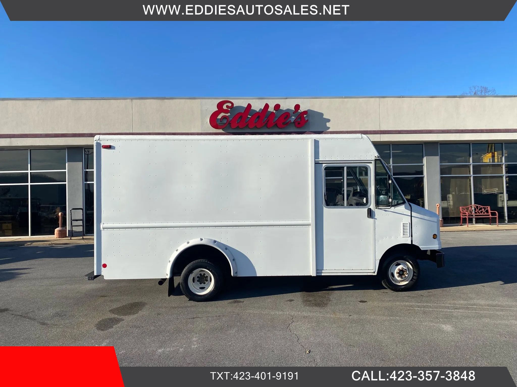 Used 2012 Ford E-350 and Econoline 350 Super Duty w/ Air Conditioning Prep Pkg RWD image 1