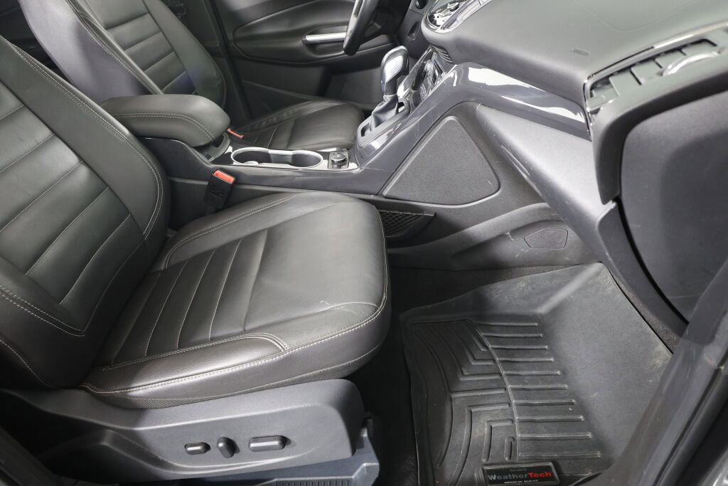 Used 2016 Ford Escape Titanium image 23