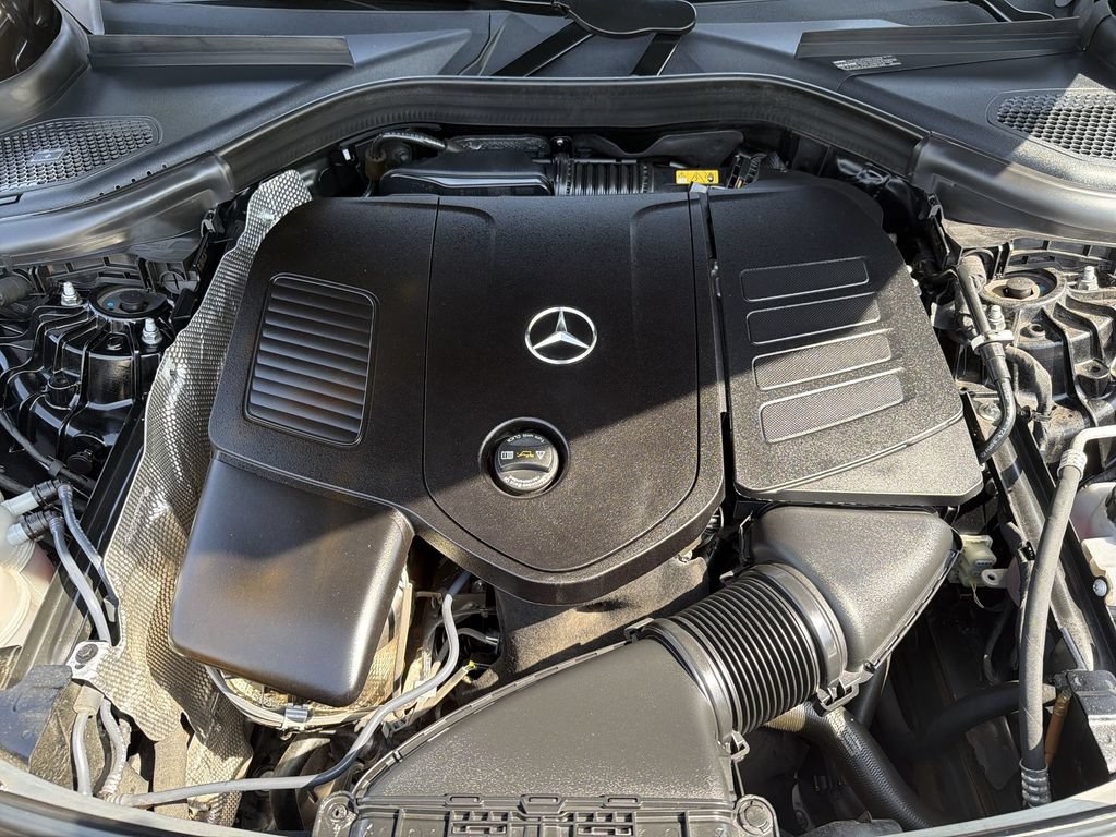 Used 2023 Mercedes-Benz GLC 300 4MATIC image 18