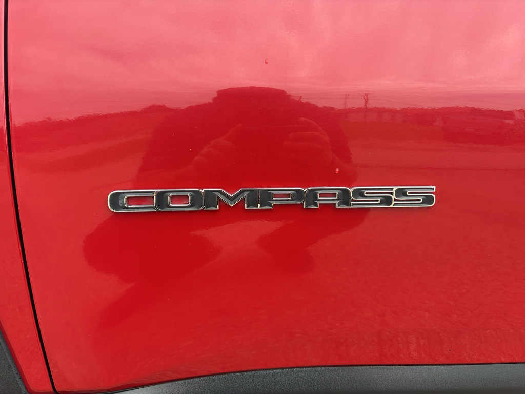 Used 2024 Jeep Compass Limited AWD/4WD image 32