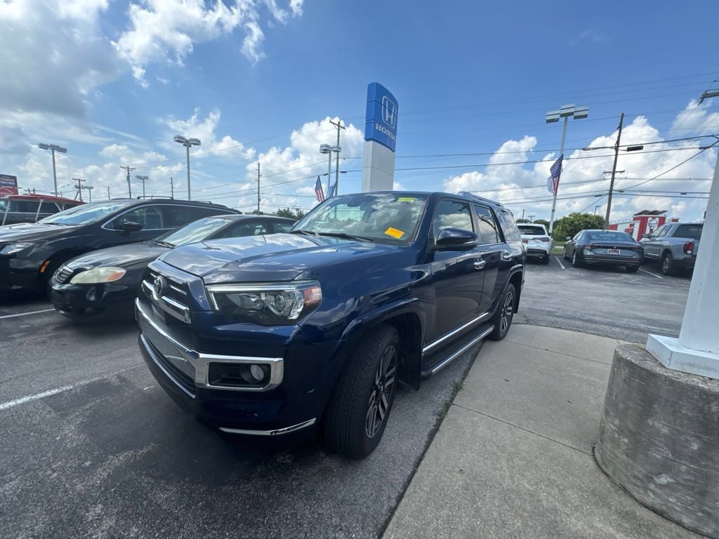 Used 2020 Toyota 4Runner Limited AWD/4WD image 5