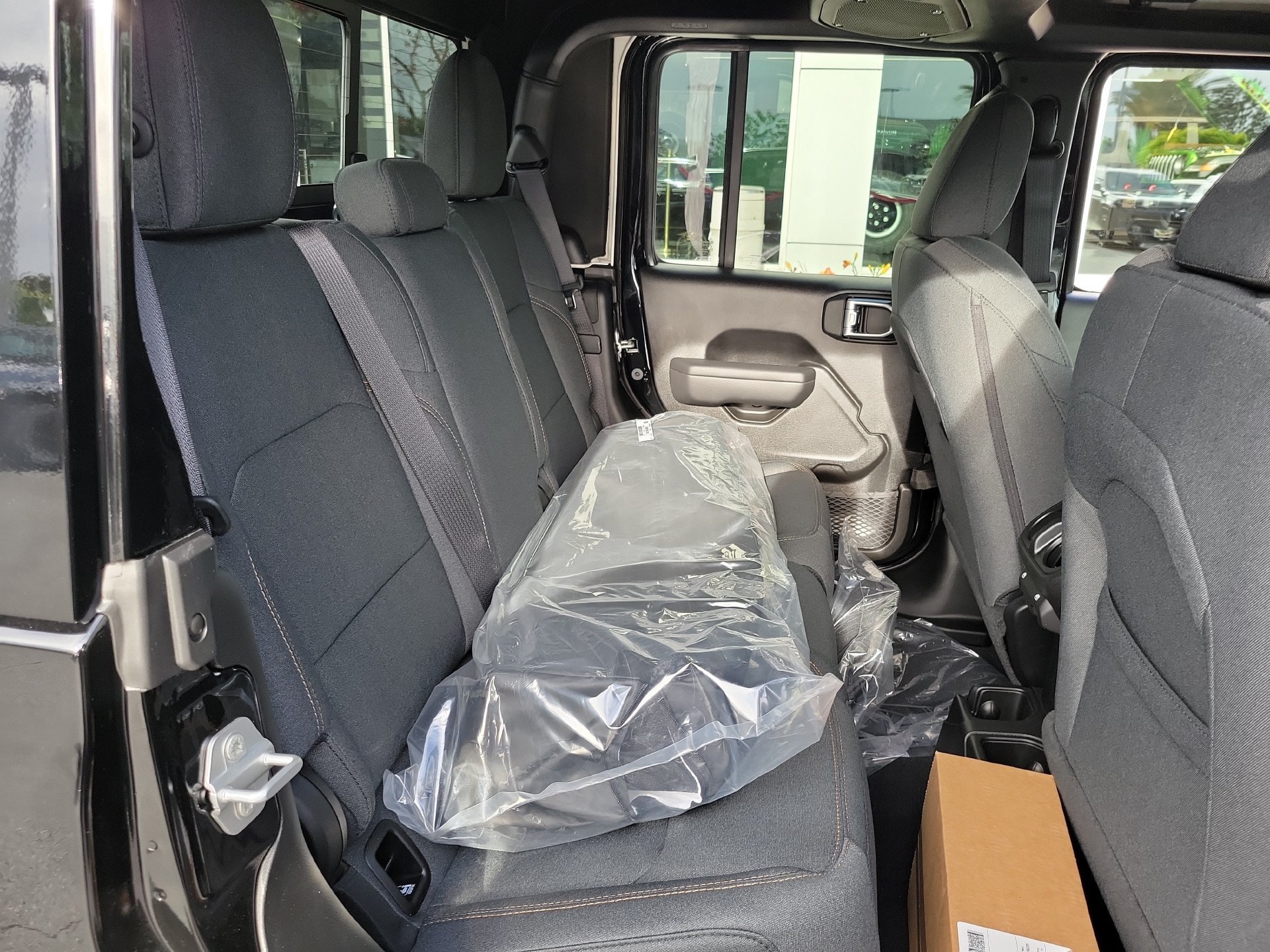 New 2026 Jeep Gladiator Sport AWD/4WD image 19
