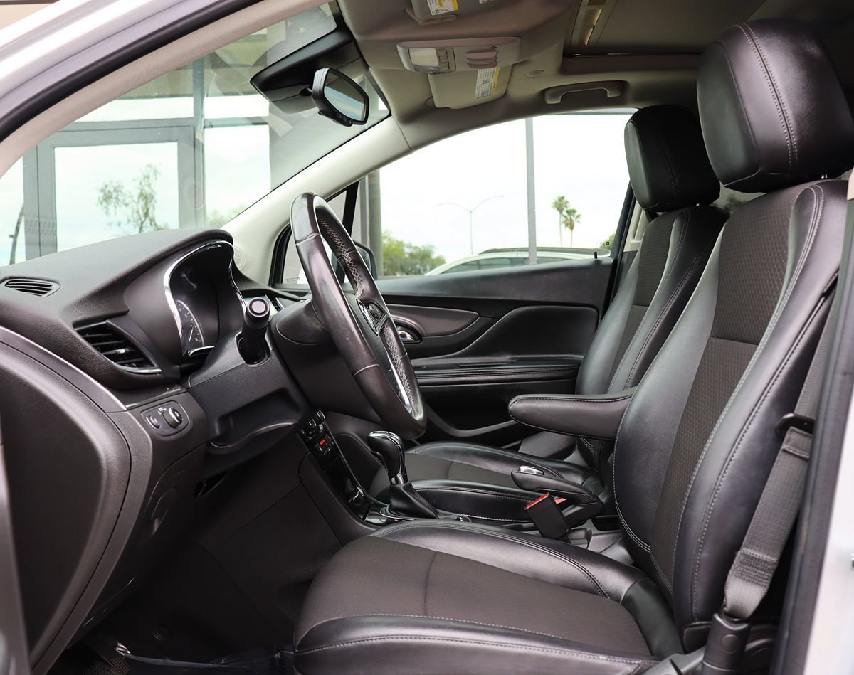 Used 2021 Buick Encore Preferred w/ Safety Package II FWD image 38