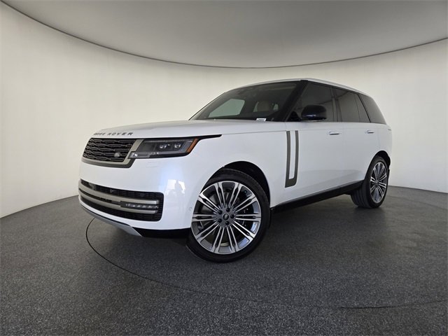 New 2025 Land Rover Range Rover SE