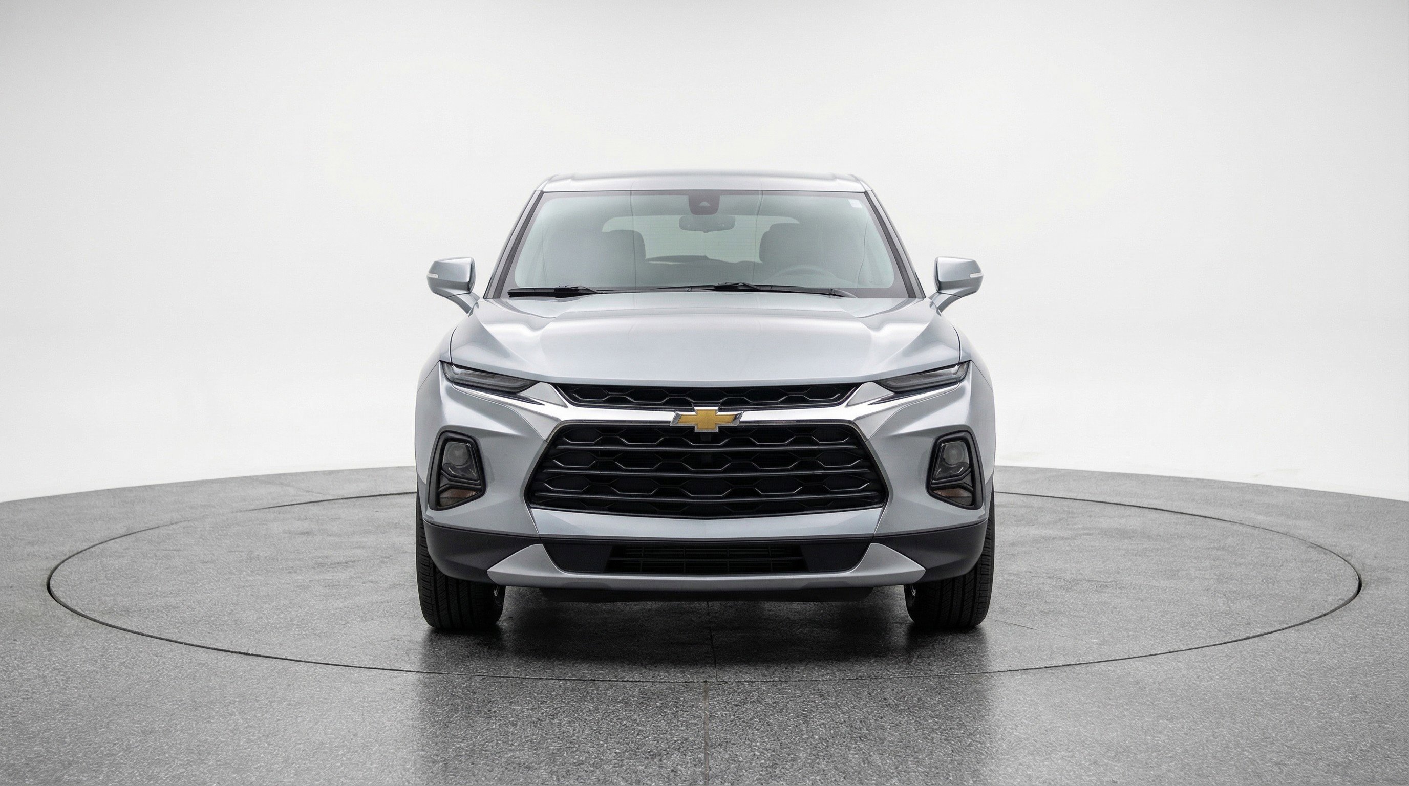 Used 2025 Chevrolet Blazer LT image 2