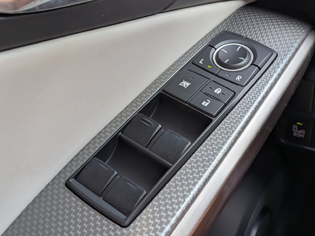 Used 2016 Lexus IS 350 AWD w/ F Sport Package image 24