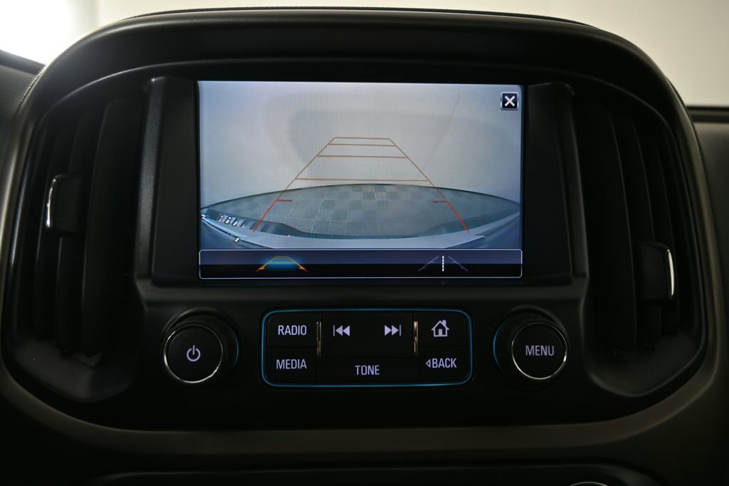 Used 2018 Chevrolet Colorado Z71 AWD/4WD image 29