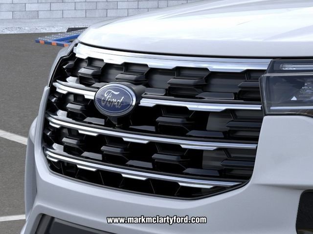 New 2026 Ford Explorer Active RWD image 17
