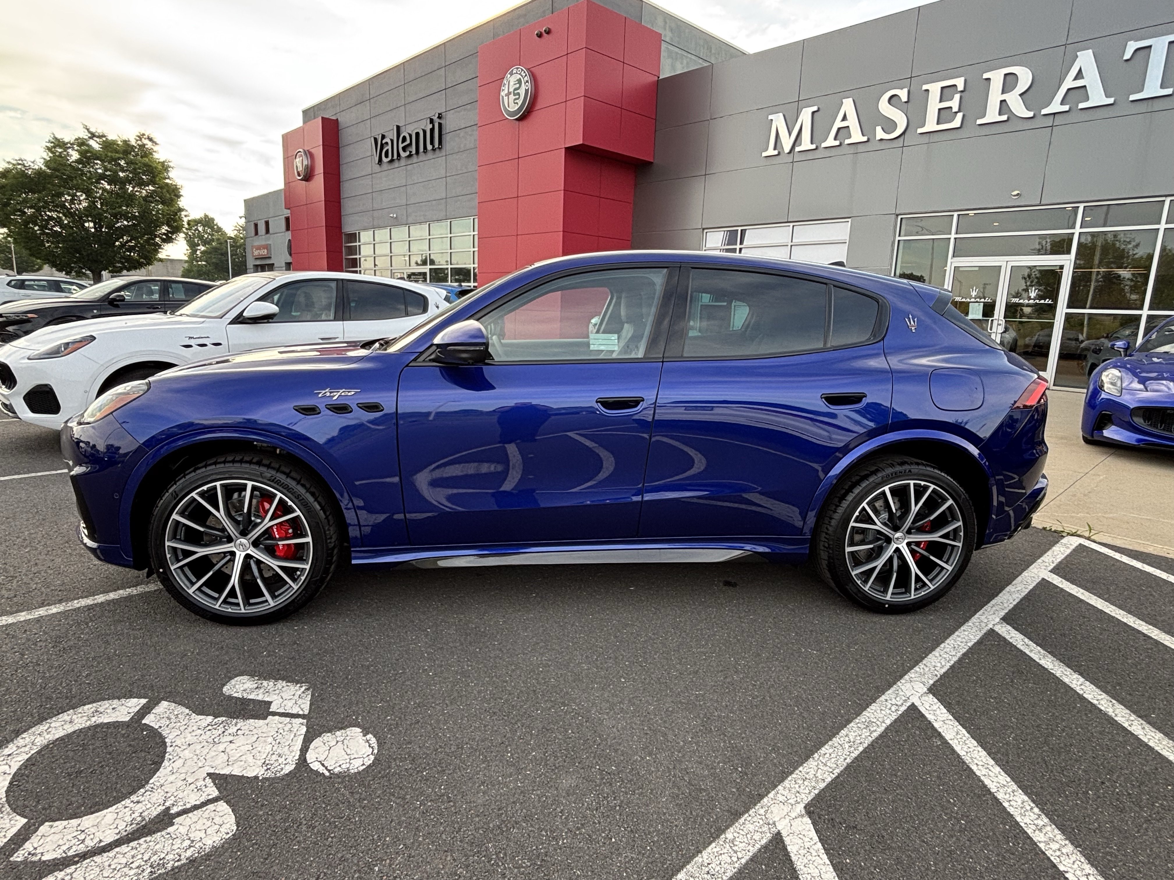 New 2026 Maserati Grecale Trofeo AWD/4WD image 4