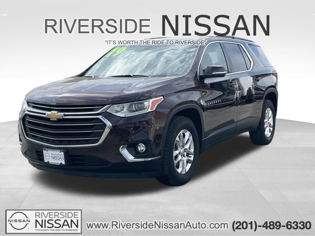 Used 2019 Chevrolet Traverse LT w/ LPO, Cargo Package image 1