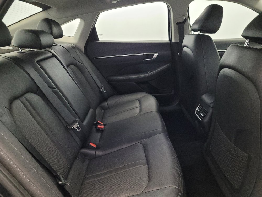 Used 2022 Hyundai Sonata Limited FWD image 19