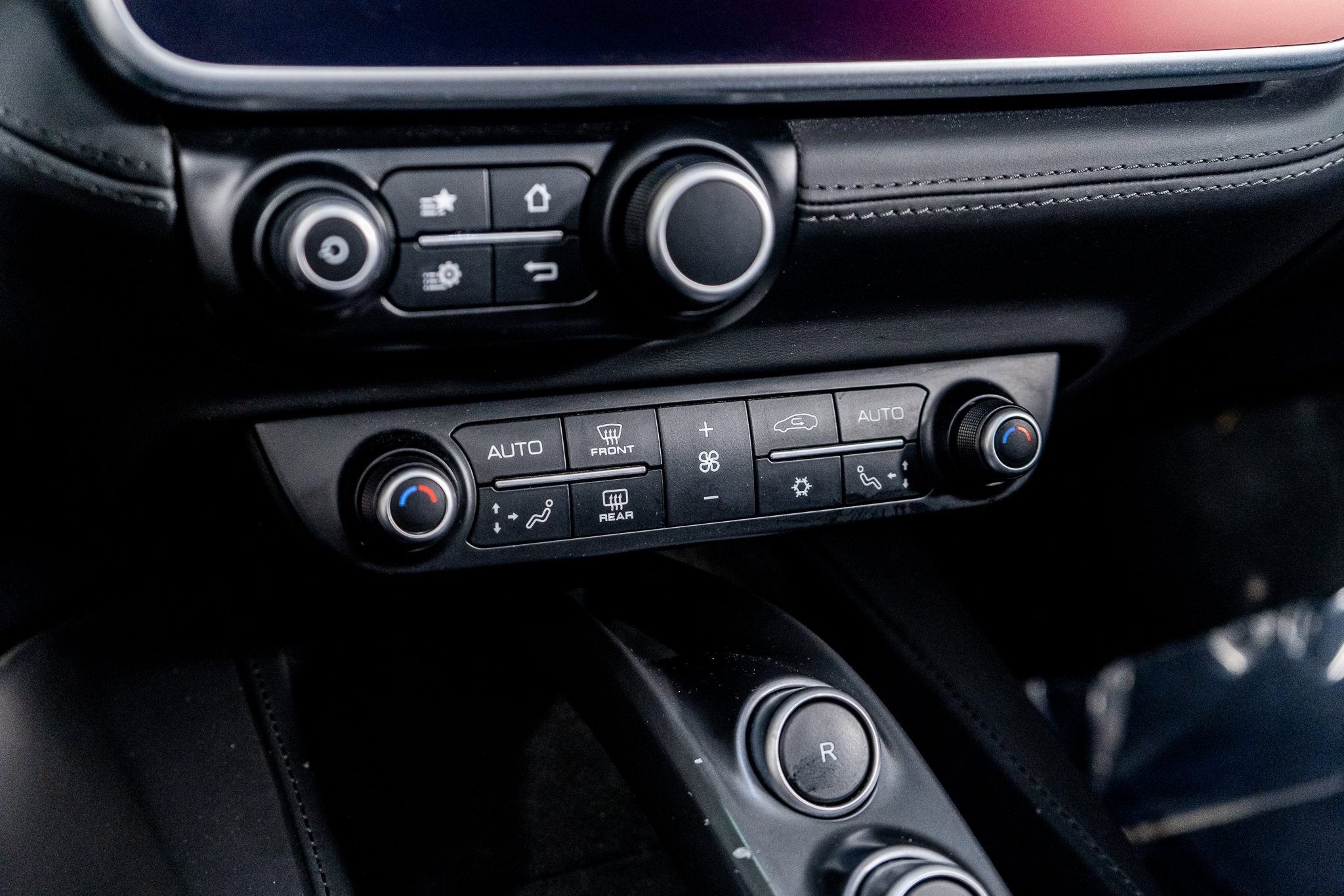 Used 2019 Ferrari Portofino image 46