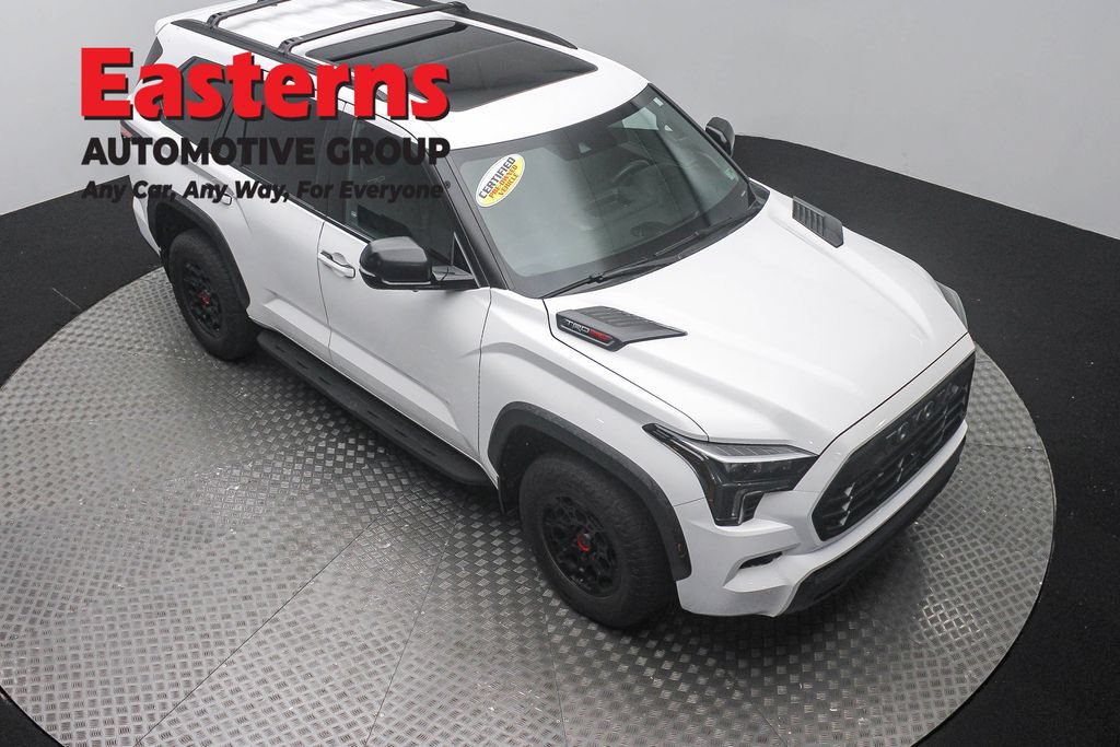 Used 2024 Toyota Sequoia TRD Pro AWD/4WD image 3