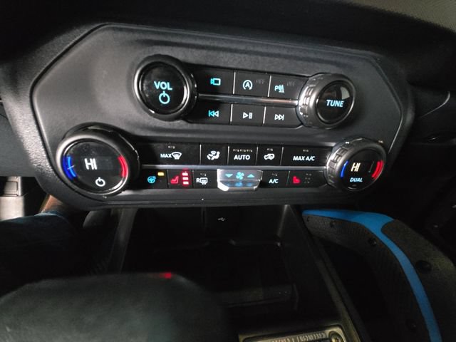 Certified 2023 Ford Bronco Outer Banks w/ Sasquatch Package AWD/4WD image 17