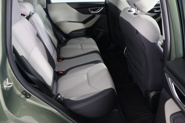 Used 2021 Subaru Forester Premium image 22