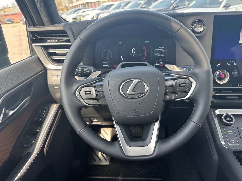 Used 2026 Lexus GX 550 w/ Accessory Package (2T) image 19