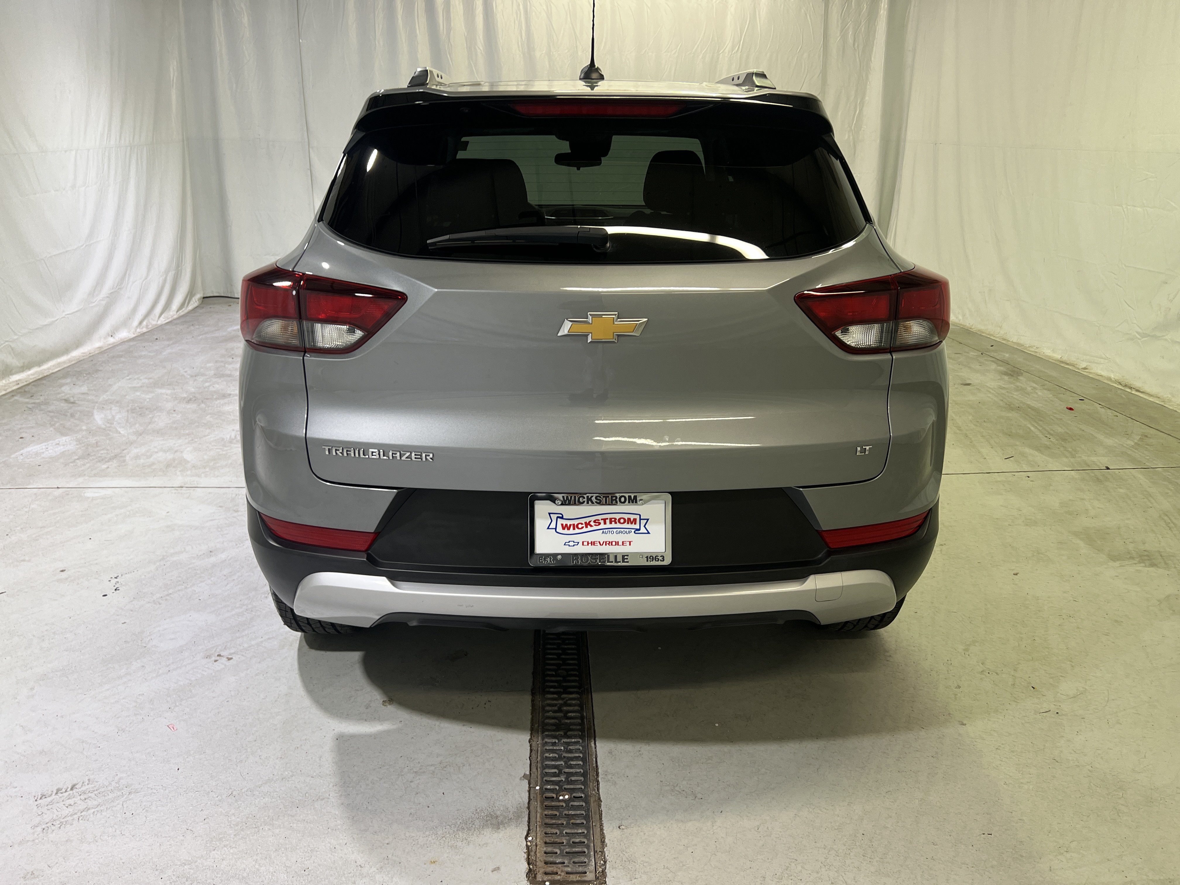 Used 2023 Chevrolet TrailBlazer LT FWD image 10