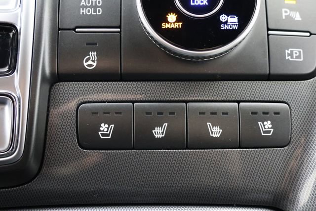 Certified 2023 Hyundai Santa Fe Calligraphy image 16