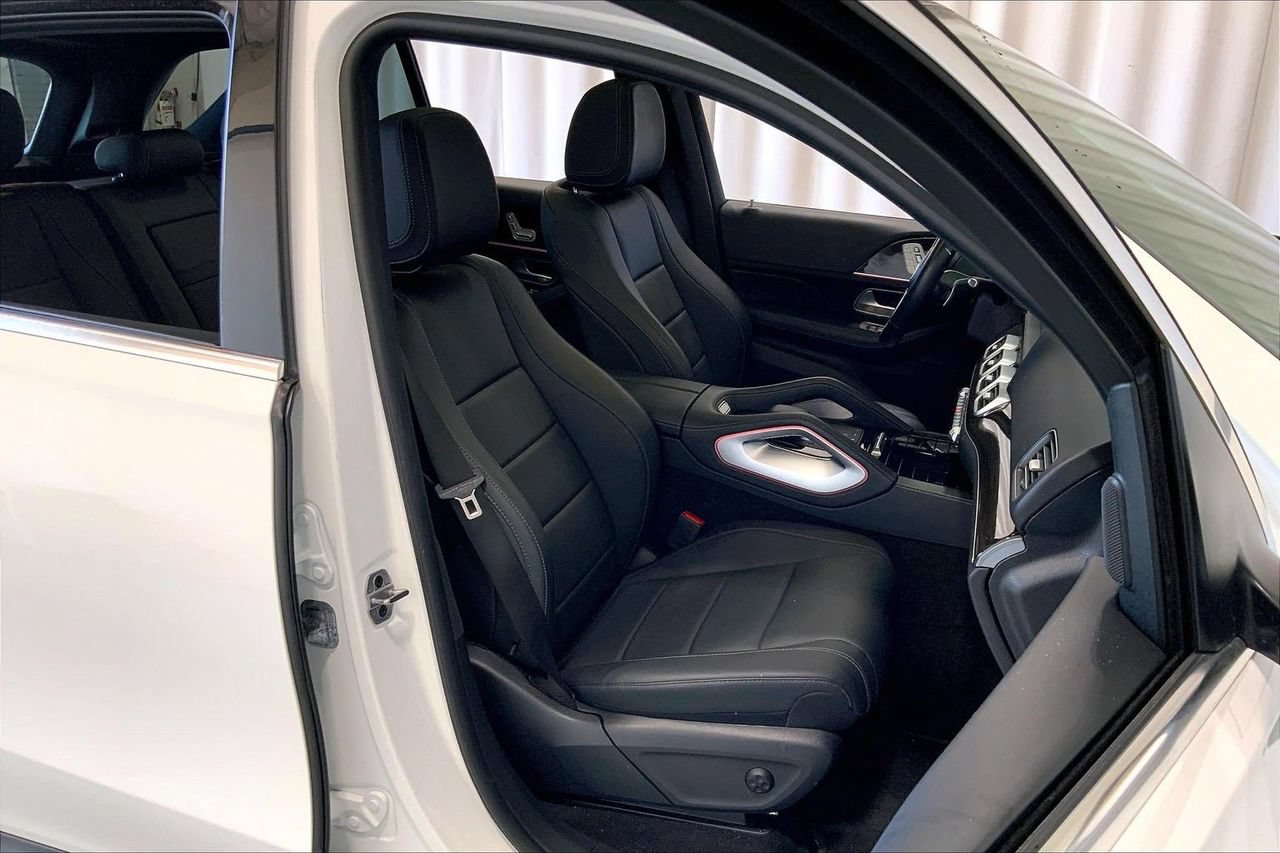 Used 2024 Mercedes-Benz GLE 350 4MATIC w/ 3rd Row Seat Package image 6