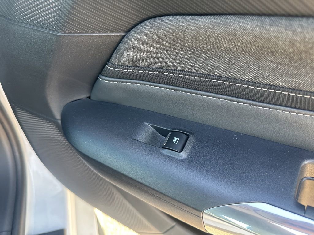 Used 2025 Ford Mustang Coupe image 32