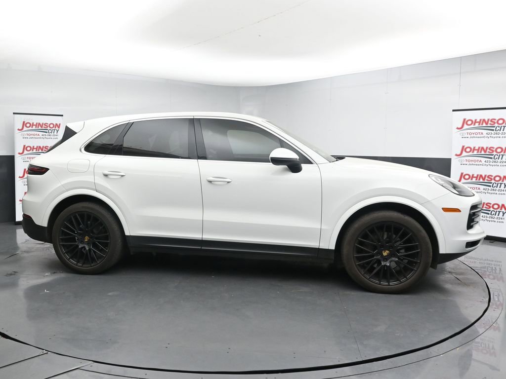 Used 2019 Porsche Cayenne image 9