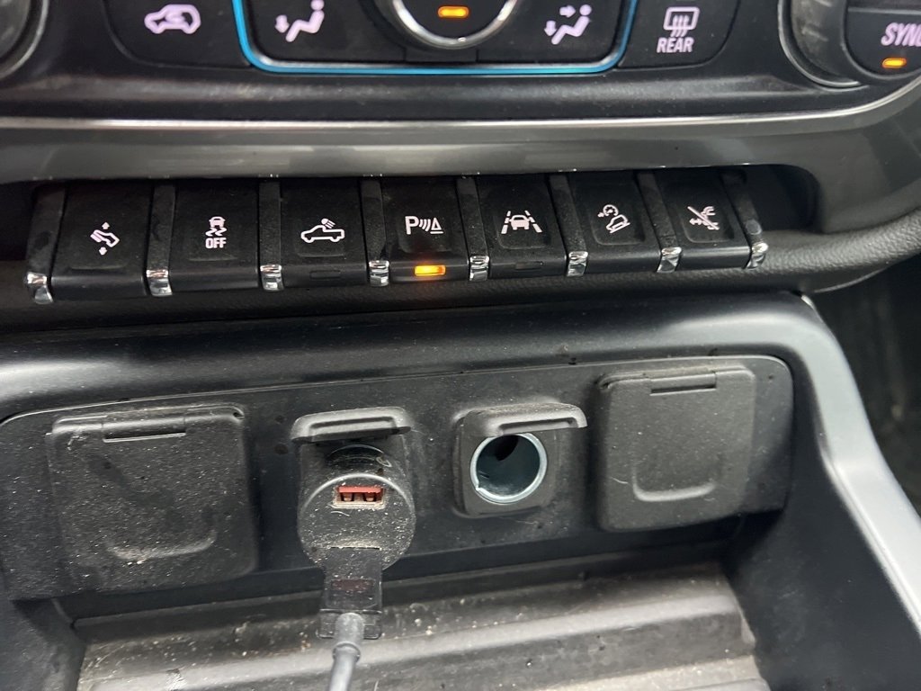 Used 2018 Chevrolet Silverado 1500 LTZ Z71 w/ Centennial Edition image 30