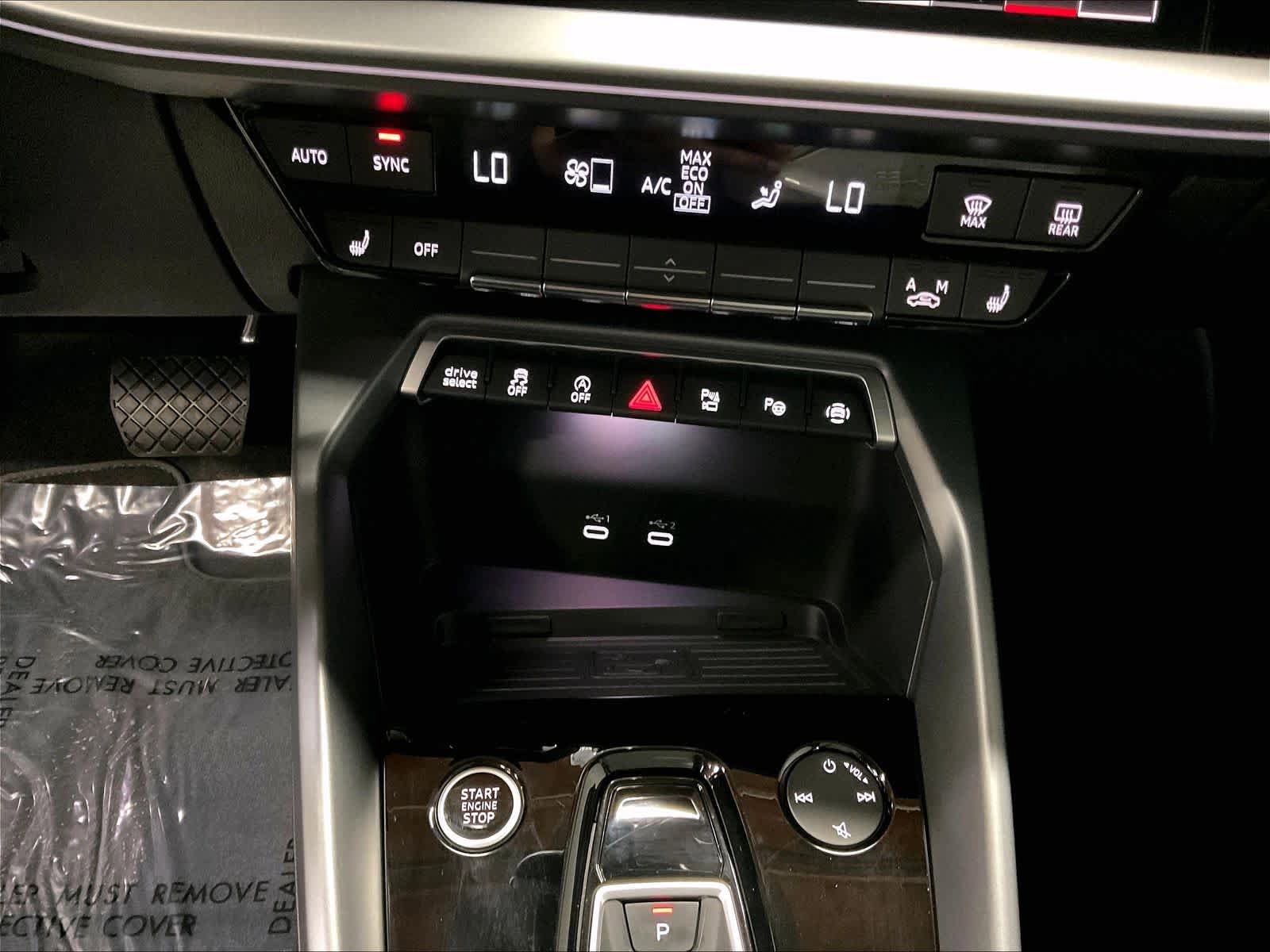Certified 2025 Audi A3 2.0T Premium AWD/4WD image 31
