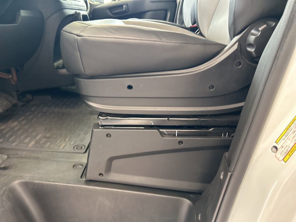 Used 2025 RAM ProMaster 2500 w/ Convenience Group FWD image 42