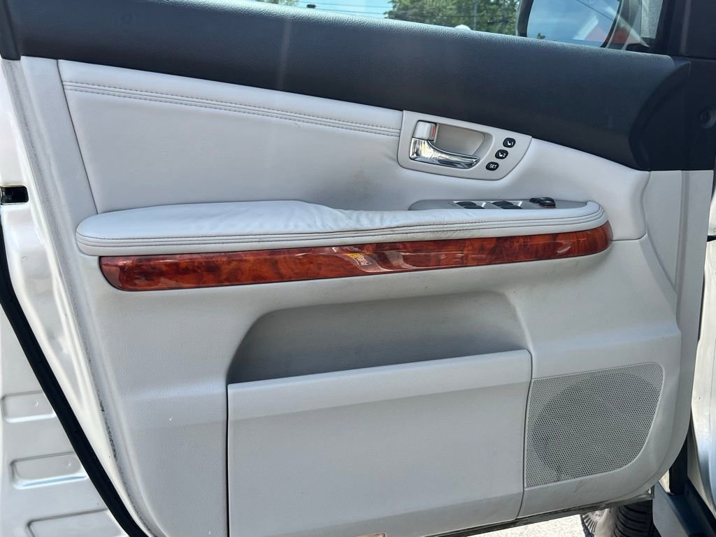 Used 2004 Lexus RX 330 image 11